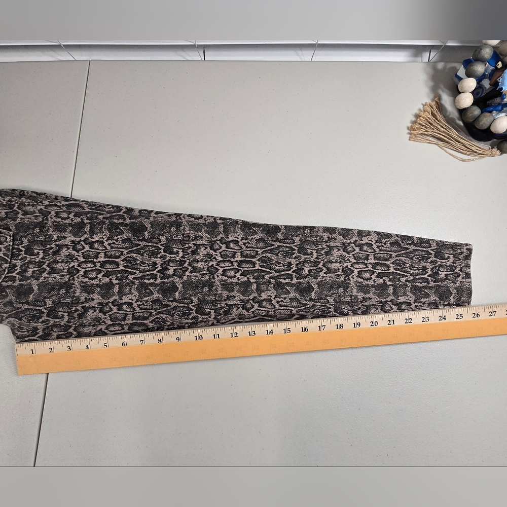 Spanx Stretch Multicolor Snake Python Print Pull … - image 5